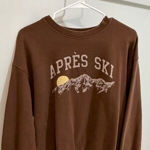 American Eagle Outfitters Crewneck Sweatshirt